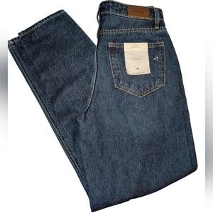 NWT*** Hidden Zoey Mom Tapered Leg Jeans Size 24-US 00